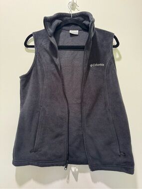 Columbia Black Fleece Vest | Very Good Condition